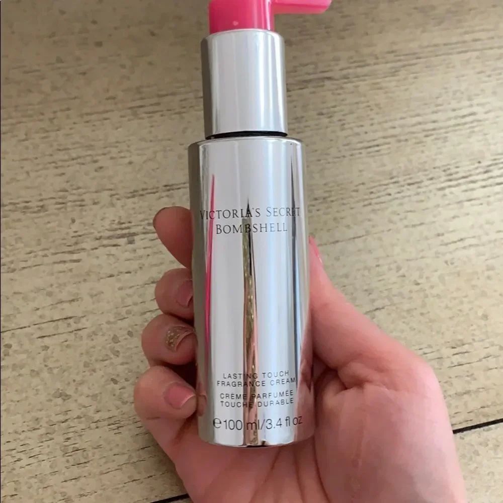 🎉Last deal 🎉Bombshell lasting touch fragrance